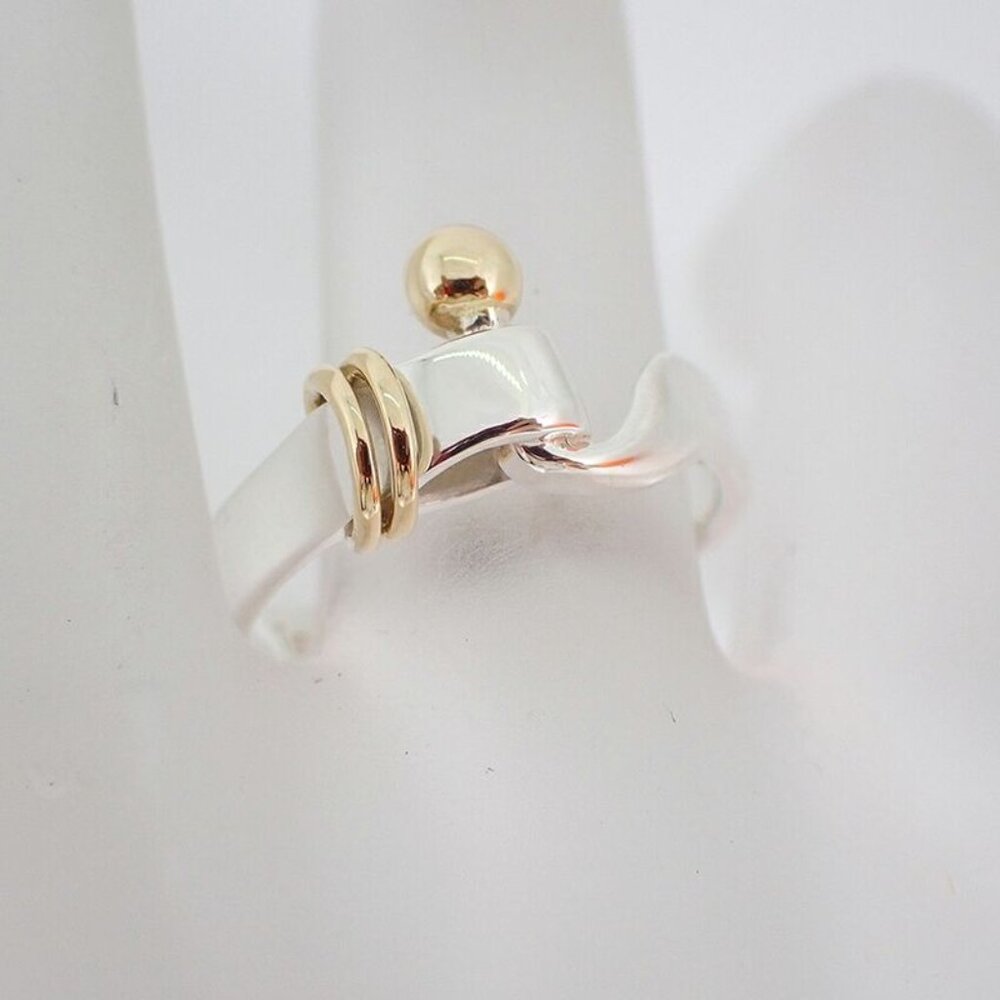 Tiffany & Co. 925 750 Hook Eye Ring - Picture 4 of 12